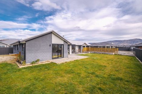 Photo of property in 7 Hosking Drive, Cromwell, 9310