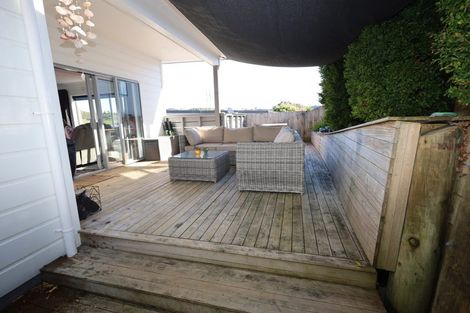 Photo of property in 23 Rochfort Crescent, Pyes Pa, Tauranga, 3112