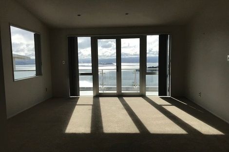 Photo of property in 20 Thane Road, Roseneath, Wellington, 6011