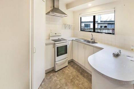 Photo of property in 1/111 Sturges Road, Henderson, Auckland, 0612