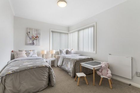 Photo of property in 17e Pakuranga Road, Pakuranga, Auckland, 2010