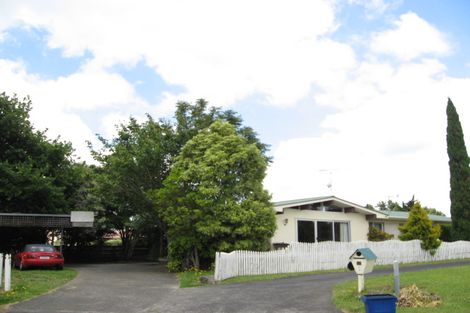 Photo of property in 8 Fair Oaks, Pukekohe, 2120