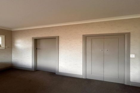 Photo of property in 243 Highgate, Roslyn, Dunedin, 9010