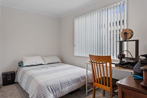 Photo of property in 3 Pounamu Place, Pegasus, 7612