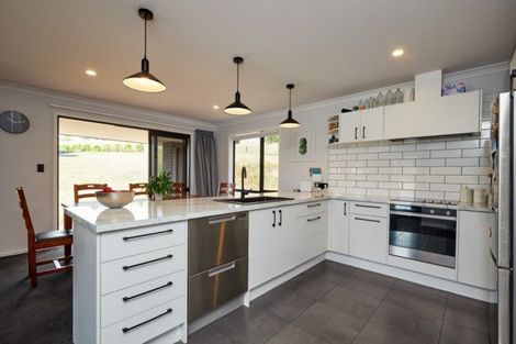 Photo of property in 12 Swyncombe Place, Kaikoura Flat, Kaikoura, 7371