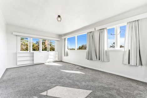Photo of property in 7 Tiri Road, Manly, Whangaparaoa, 0930