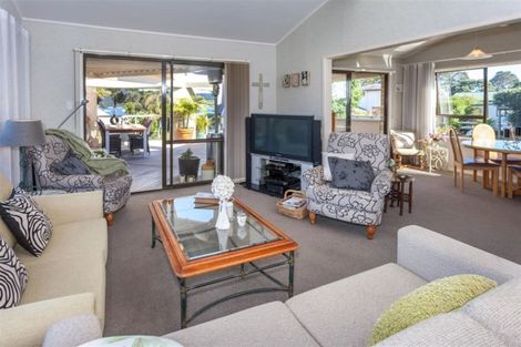 Photo of property in 24 Dunlop Drive, Pauanui, Hikuai, 3579