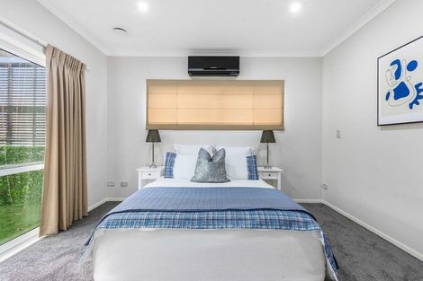 Photo of property in 8 Andy Crescent, Flat Bush, Auckland, 2016