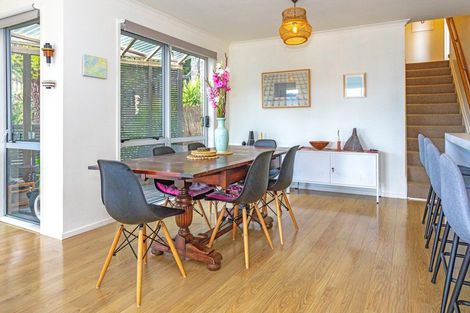 Photo of property in 29 Tairua Heights, Tairua, 3508