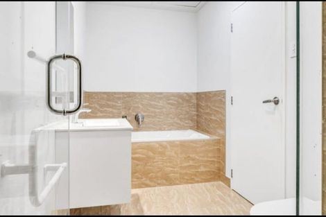 Photo of property in 61 Te Aparangi Road, Papakura, 2110