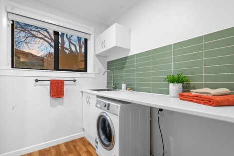Photo of property in 15 Bramwell Street, Dallington, Christchurch, 8061
