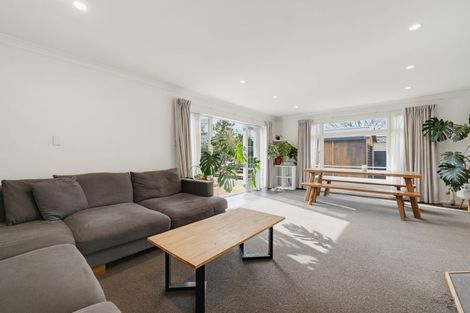 Photo of property in 317 Wainoni Road, Avondale, Christchurch, 8061