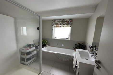 Photo of property in 25 Raptor Way, Welcome Bay, Tauranga, 3175