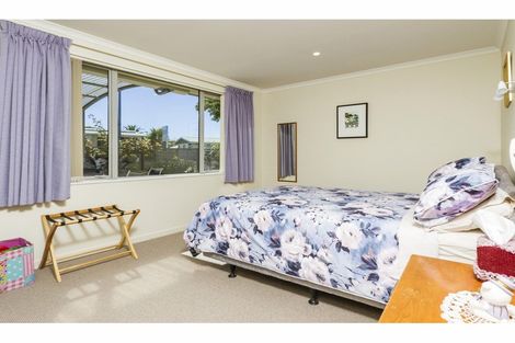 Photo of property in 1 Holly Way, Tahunanui, Nelson, 7011