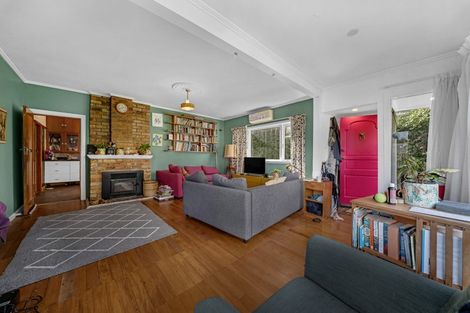 Photo of property in 117 Hutchinson Avenue, New Lynn, Auckland, 0600