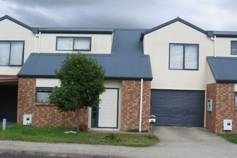 Photo of property in 15 Standage Lane, Kelston, Auckland, 0602