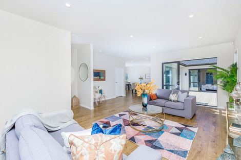 Photo of property in 4 Konoba Avenue, Kumeu, 0810