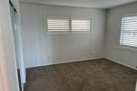 Photo of property in 1/241 Hurstmere Road, Takapuna, Auckland, 0622