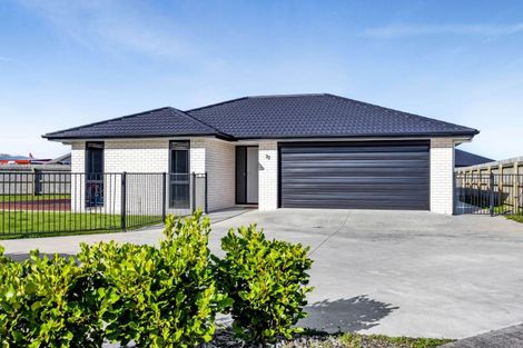 Photo of property in 32 County Drive, Hawera, 4610