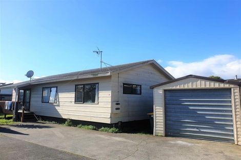 Photo of property in 1/39 Kopara Place, Clendon Park, Auckland, 2103