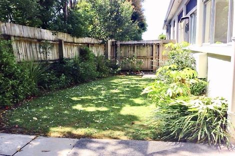 Photo of property in 630 Beach Road, Browns Bay, Auckland, 0630