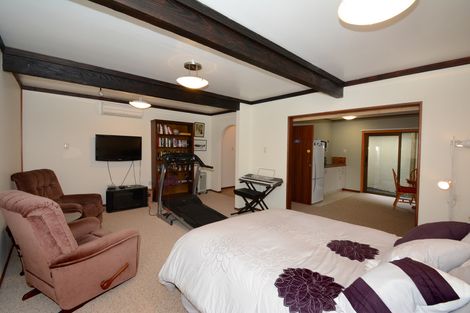 Photo of property in 86 Martin Road, Fairfield, Dunedin, 9018