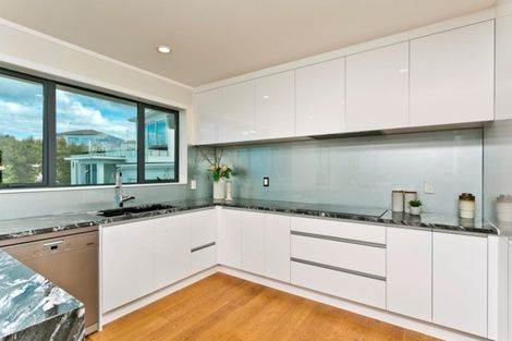 Photo of property in 74 Churchill Road, Murrays Bay, Auckland, 0630