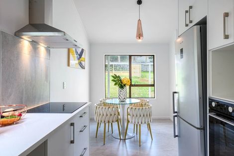 Photo of property in 1/13 Hollyhock Place, Browns Bay, Auckland, 0630