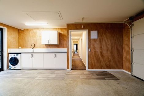 Photo of property in 94 Main Road, Fairfield, Dunedin, 9018