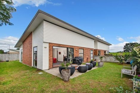 Photo of property in 67 Pyle Road West, One Tree Point, 0118