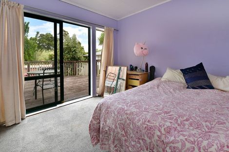 Photo of property in 119 Awaroa Road, Helensville, 0800