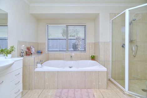 Photo of property in 32 O'neill Avenue, Northwood, Christchurch, 8051