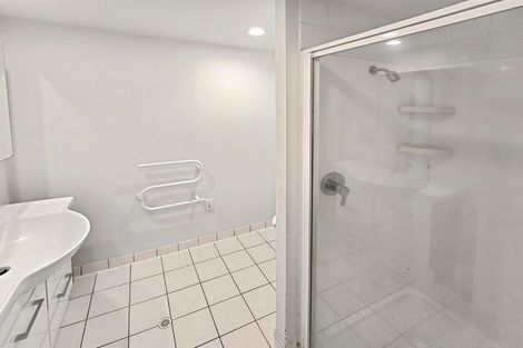 Photo of property in Terrace Heights Apartments, 6b/163 The Terrace, Wellington Central, Wellington, 6011