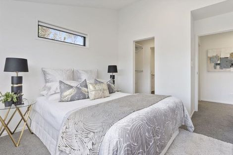 Photo of property in 2/15d Verran Road, Birkenhead, Auckland, 0626