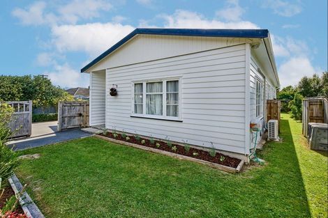 Photo of property in 10 Bentinck Street, Wallaceville, Upper Hutt, 5018