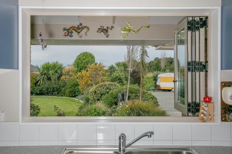 Photo of property in 268 Hughes Line, West Taratahi, Masterton, 5887