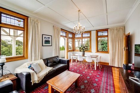 Photo of property in 11a Colenso Avenue, Hospital Hill, Napier, 4110