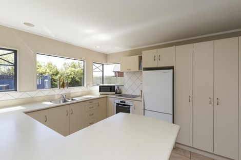 Photo of property in 37 Madison Avenue, Milson, Palmerston North, 4414