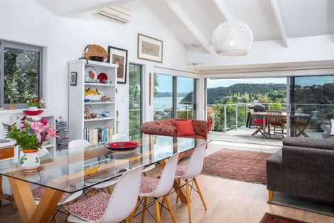 Photo of property in 3 Oneroa Road, Russell, 0202