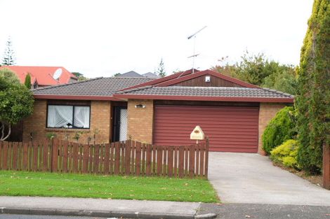 Photo of property in 2/78 Moore Street, Howick, Auckland, 2014