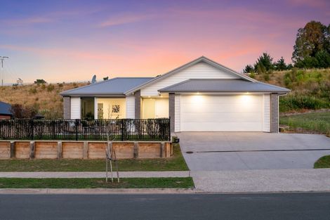 Photo of property in 47 Pakanga Grove, Pyes Pa, Tauranga, 3112