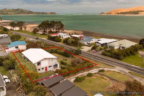 Photo of property in 105 Hokianga Harbour Drive, Opononi, Kaikohe, 0473