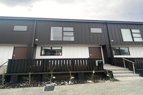 Photo of property in 44 Manarini Road, Westgate, Auckland, 0614