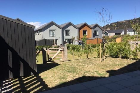 Photo of property in 7 Mount Nicholas Avenue, Wanaka, 9305