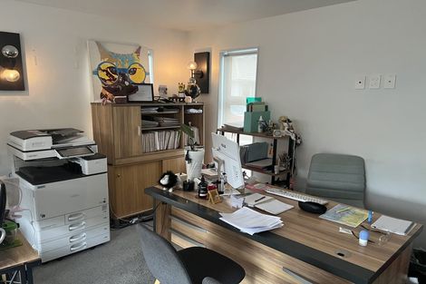 Photo of property in 9a Alan Avenue, Henderson, Auckland, 0610