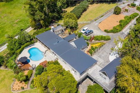 Photo of property in 11 Spur Road, Stillwater, Silverdale, 0993