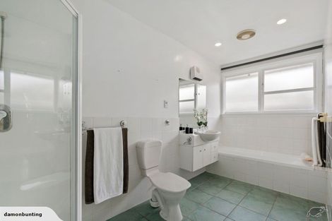 Photo of property in 54 Staveley Street, Avonhead, Christchurch, 8042