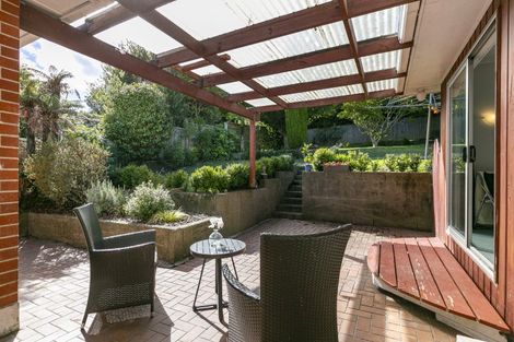 Photo of property in 73 Taylor Terrace, Tawa, Wellington, 5028