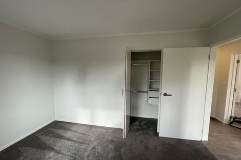 Photo of property in 38 Frank Nobilo Drive, Golflands, Auckland, 2013