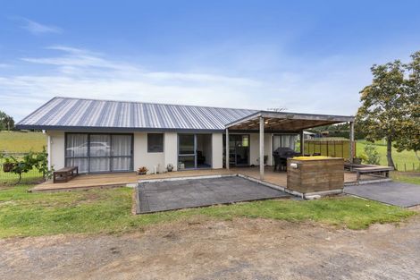 Photo of property in 98 Fitzgerald Road, Drury, 2577